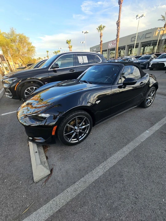 2016 Mazda ND MX-5 Miata - Image 3 of 4