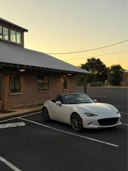 2016 Mazda ND MX-5 Miata - Image 14 of 15