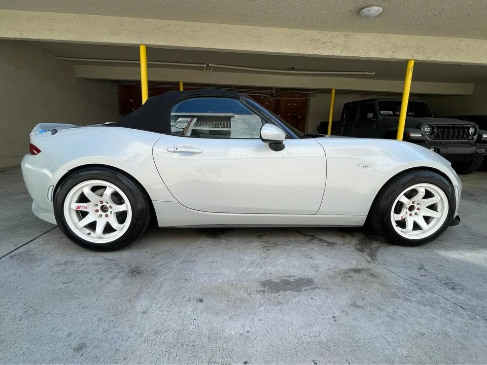 2016 Mazda ND MX-5 Miata - Image 5 of 19