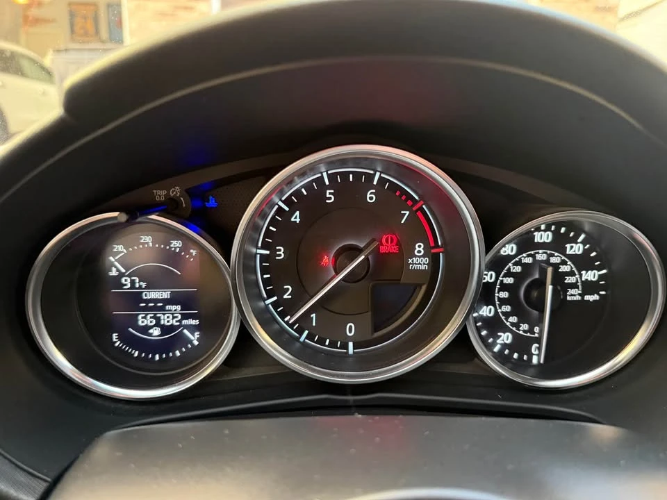 2016 Mazda ND MX-5 Miata - Image 7 of 15