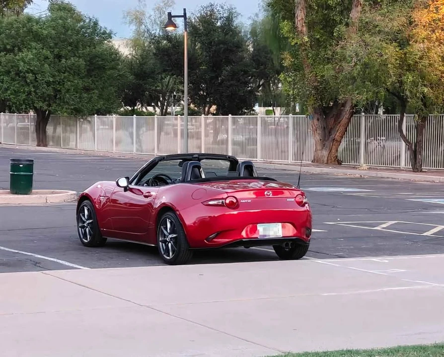 2016 Mazda ND MX-5 Miata - Image 4 of 12