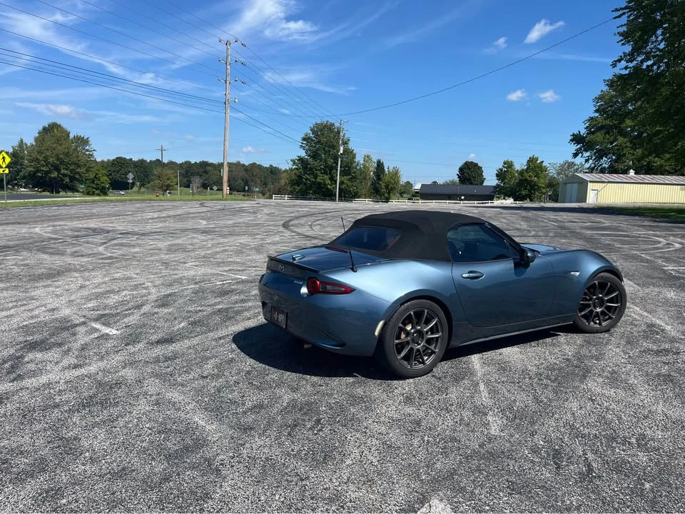 2016 Mazda ND MX-5 Miata - Image 8 of 9