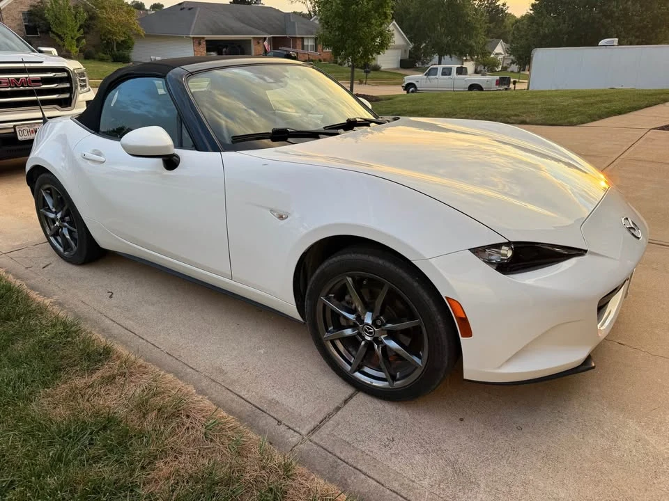 2016 Mazda ND MX-5 Miata - Image 2 of 15