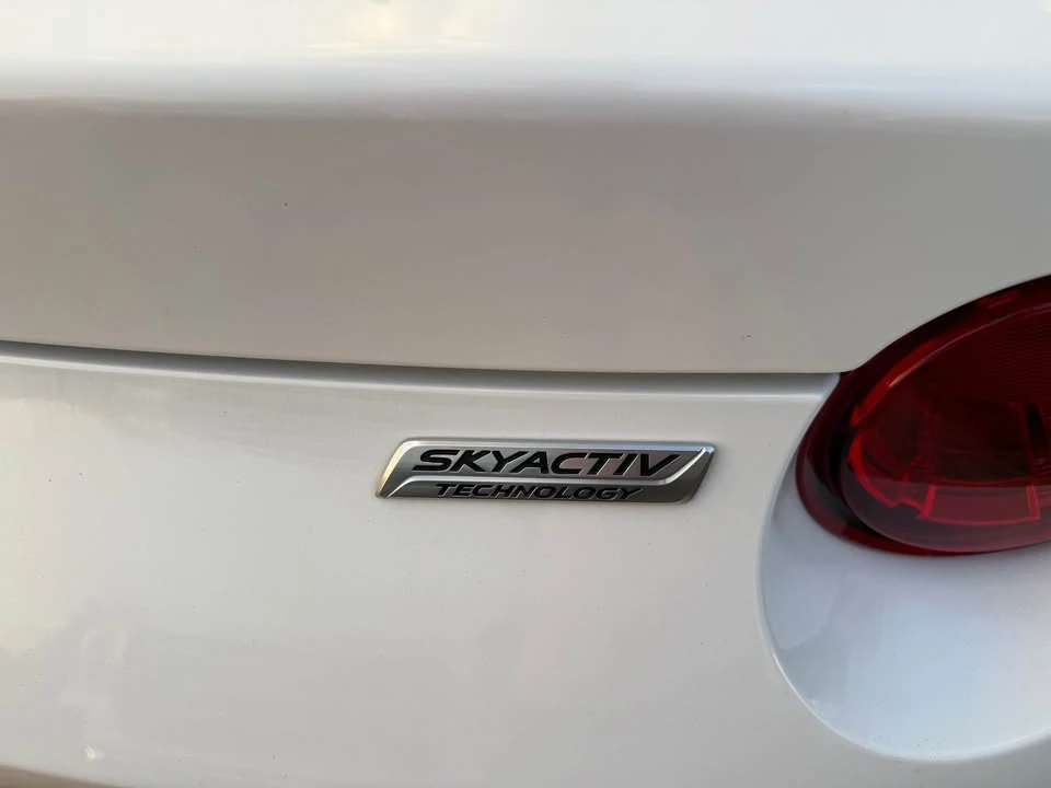 2016 Mazda ND MX-5 Miata - Image 4 of 15