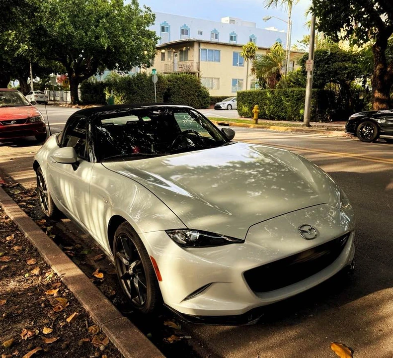 2016 Mazda ND MX-5 Miata - Image 4 of 4