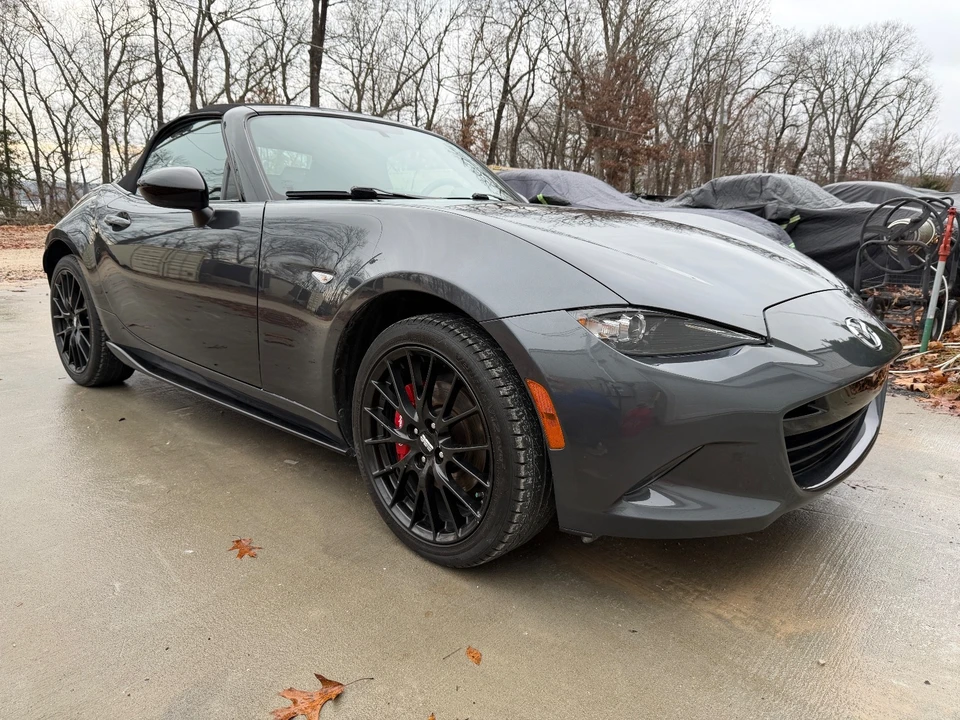 2016 Mazda ND MX-5 Miata - Image 2 of 18