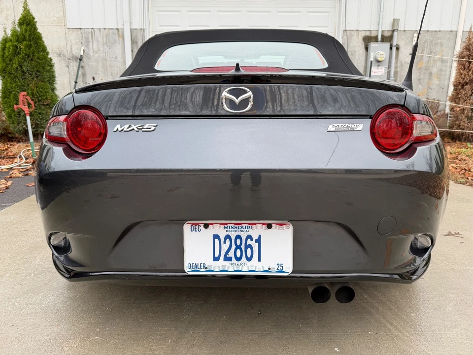 2016 Mazda ND MX-5 Miata - Image 10 of 18