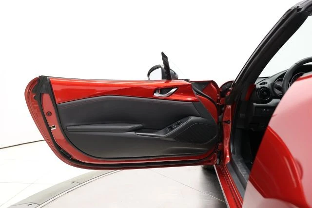 2016 Mazda ND MX-5 Miata - Image 9 of 12