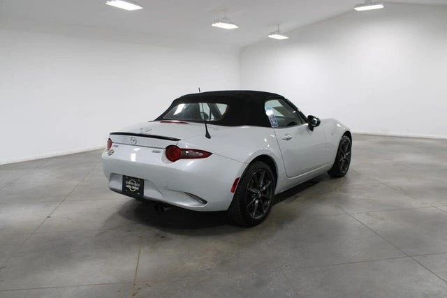 2016 Mazda ND MX-5 Miata - Image 8 of 19