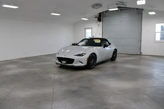 2016 Mazda MX-5 Miata Club Convertible