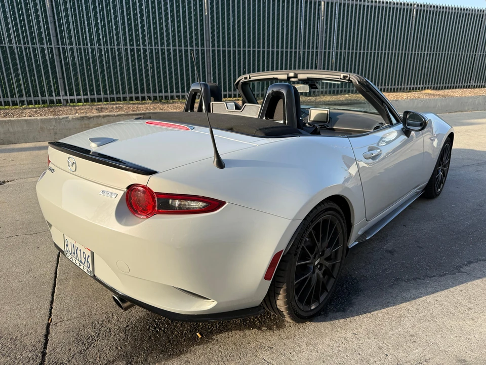 2016 Mazda ND MX-5 Miata - Image 18 of 31
