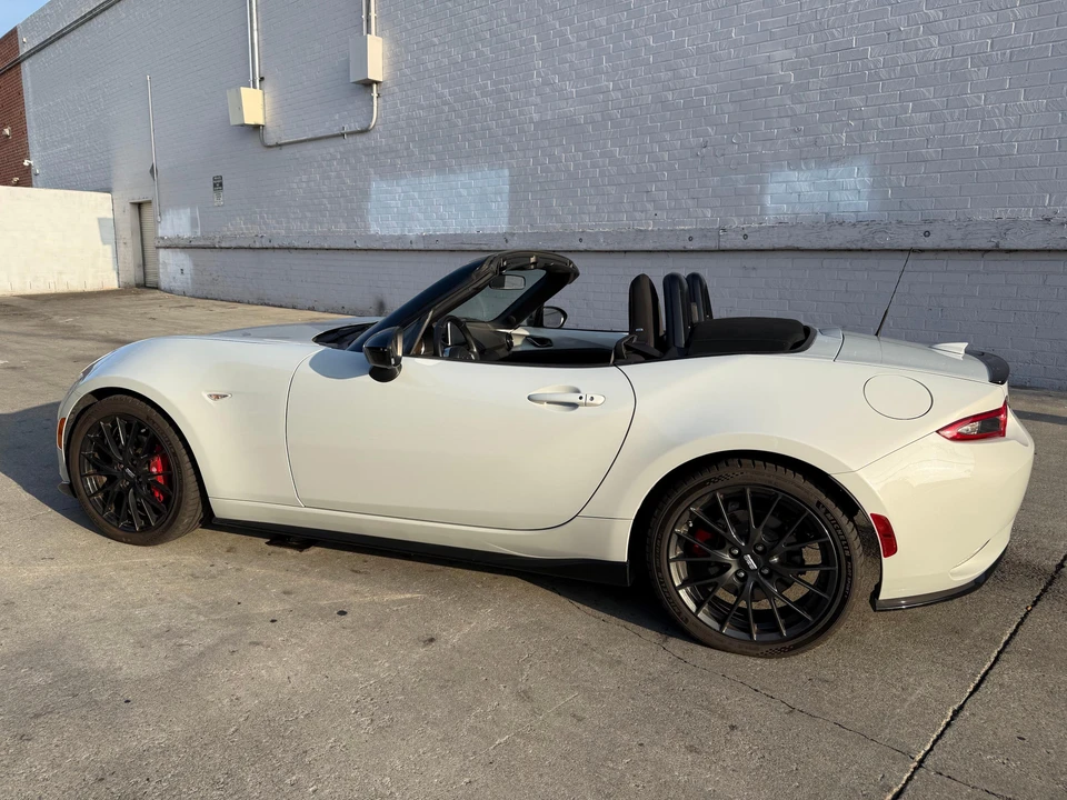 2016 Mazda ND MX-5 Miata - Image 11 of 31