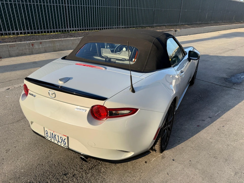 2016 Mazda ND MX-5 Miata - Image 29 of 31