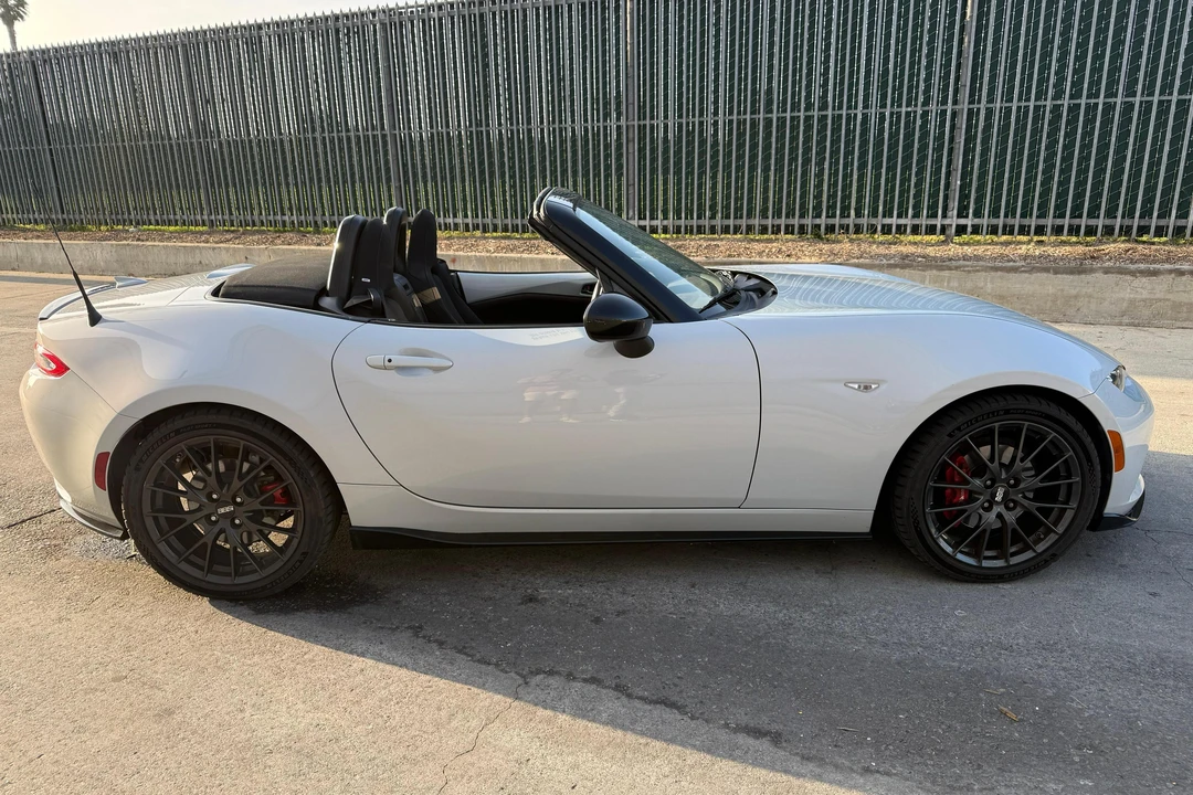 2016 Mazda ND MX-5 Miata - Image 3 of 31