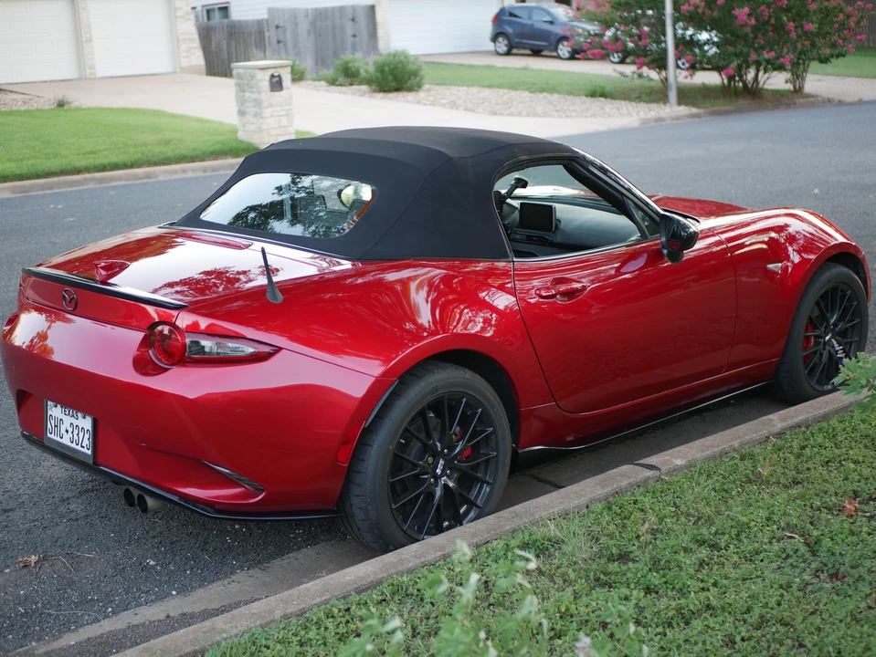 2016 Mazda ND MX-5 Miata - Image 27 of 31