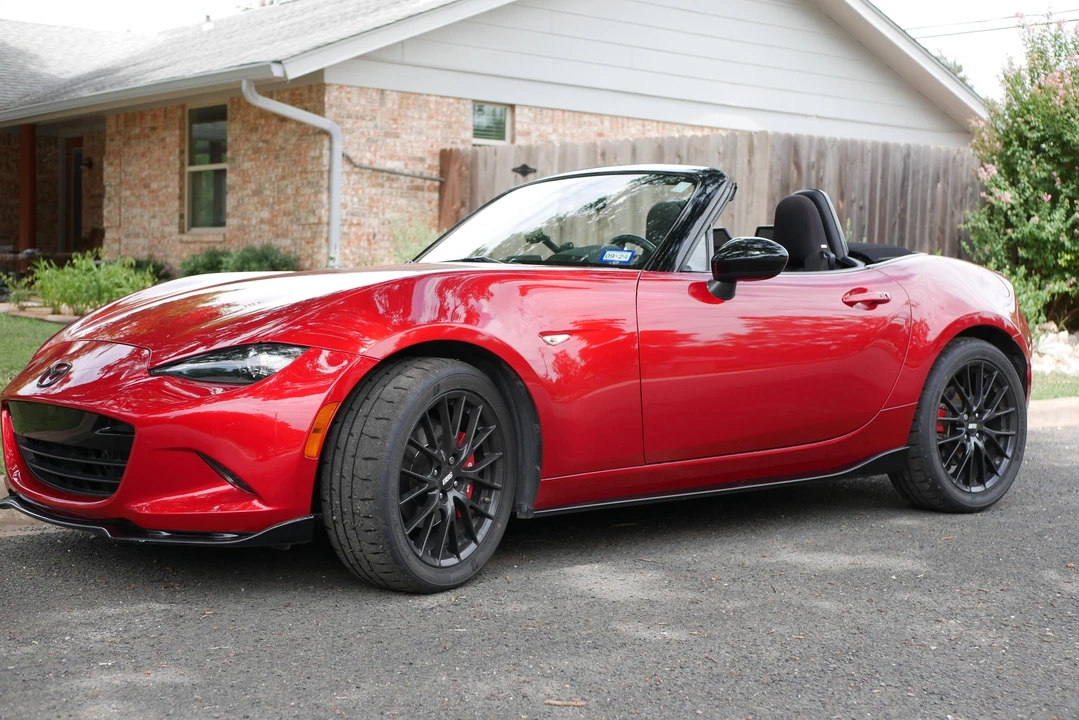 2016 Mazda ND MX-5 Miata - Image 10 of 31
