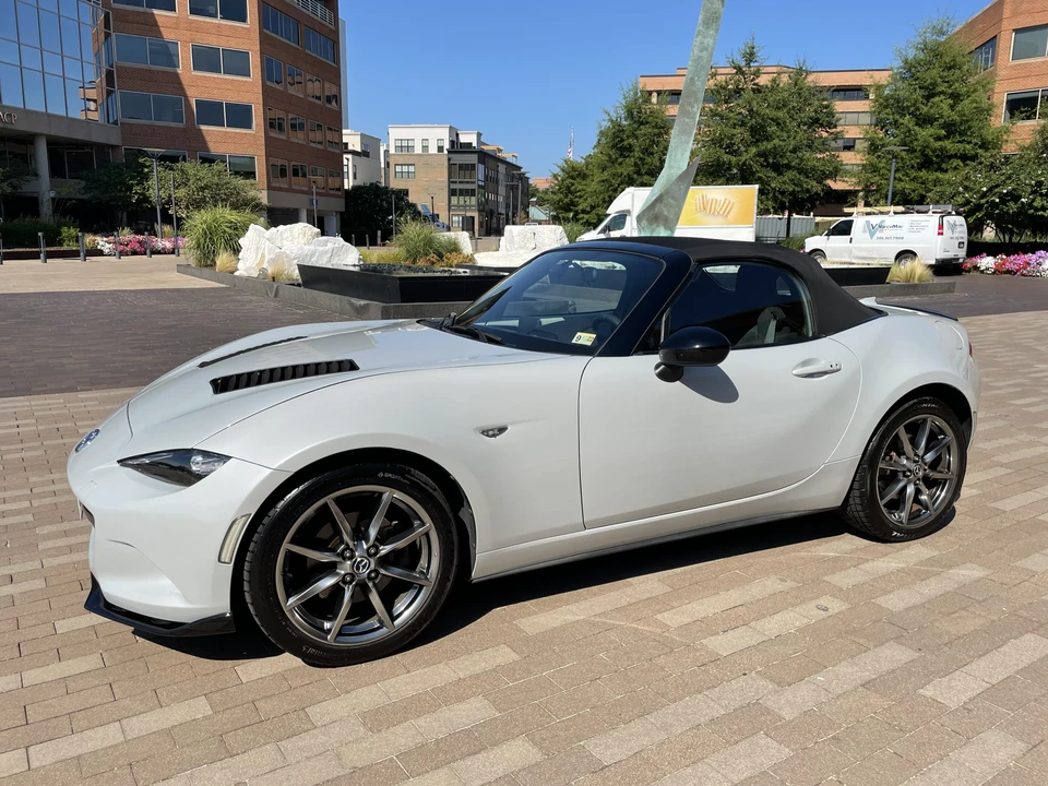 2016 Mazda ND MX-5 Miata - Image 20 of 31