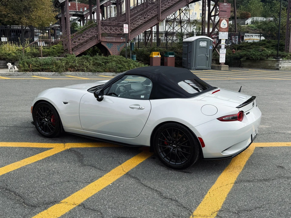 2016 Mazda ND MX-5 Miata - Image 20 of 31