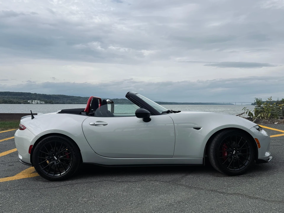 2016 Mazda ND MX-5 Miata - Image 15 of 31