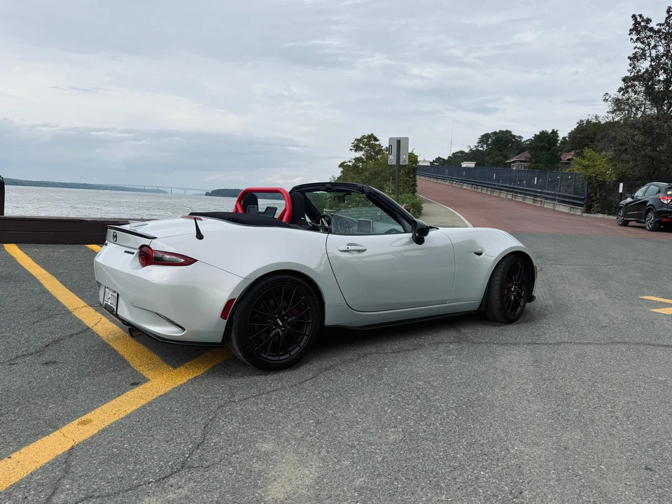 2016 Mazda ND MX-5 Miata - Image 13 of 31