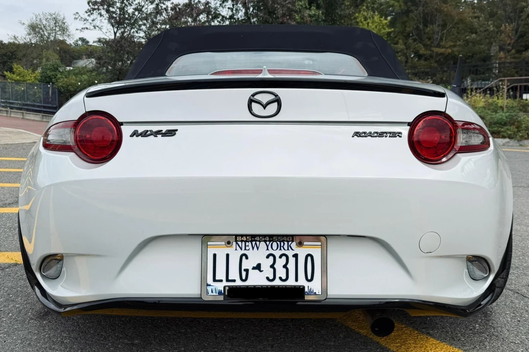 2016 Mazda ND MX-5 Miata - Image 5 of 31