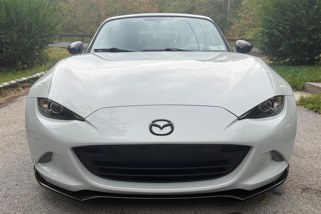 2016 Mazda ND MX-5 Miata - Image 2 of 31