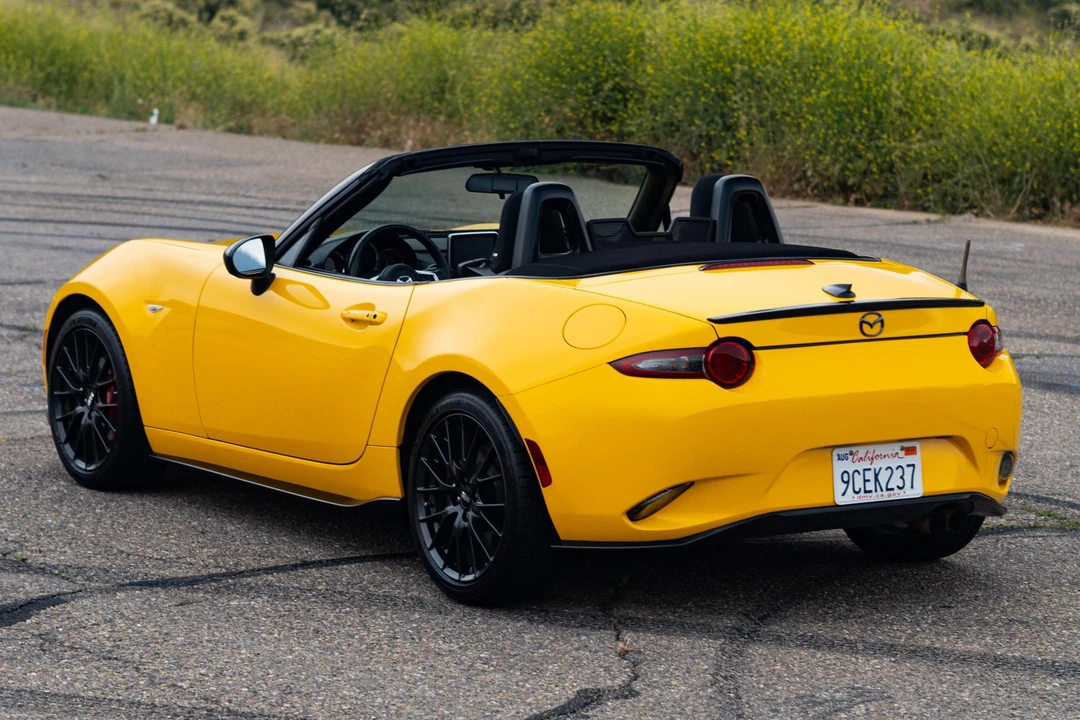 2016 Mazda ND MX-5 Miata - Image 4 of 31