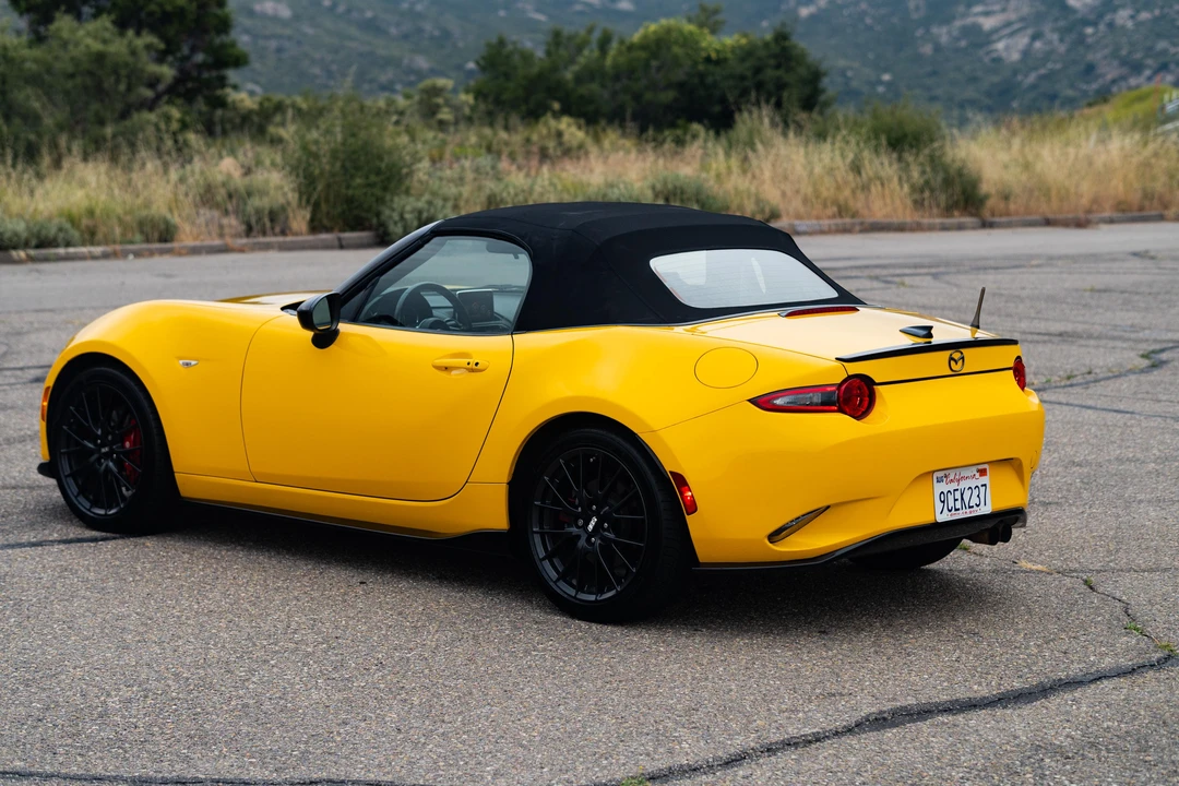 2016 Mazda ND MX-5 Miata - Image 27 of 31