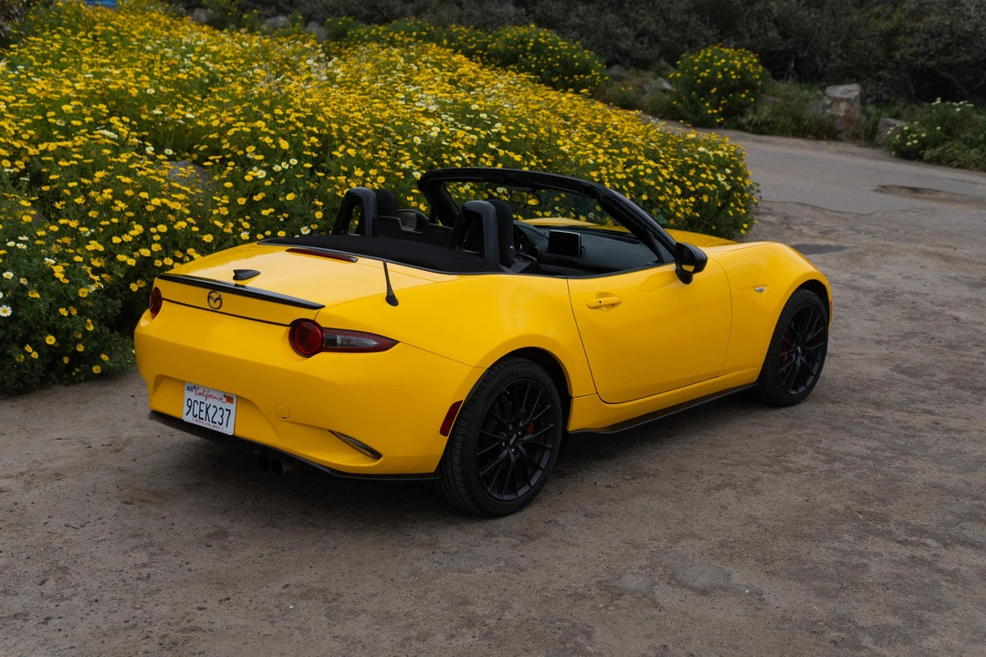 2016 Mazda ND MX-5 Miata - Image 14 of 31