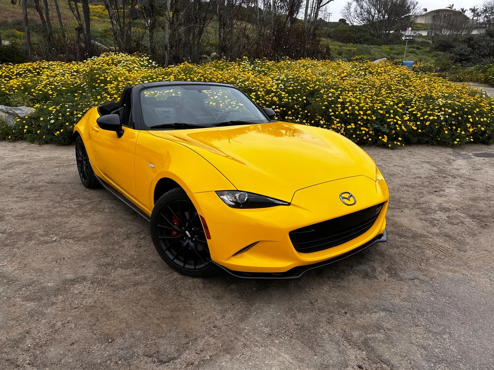 2016 Mazda ND MX-5 Miata - Image 19 of 31