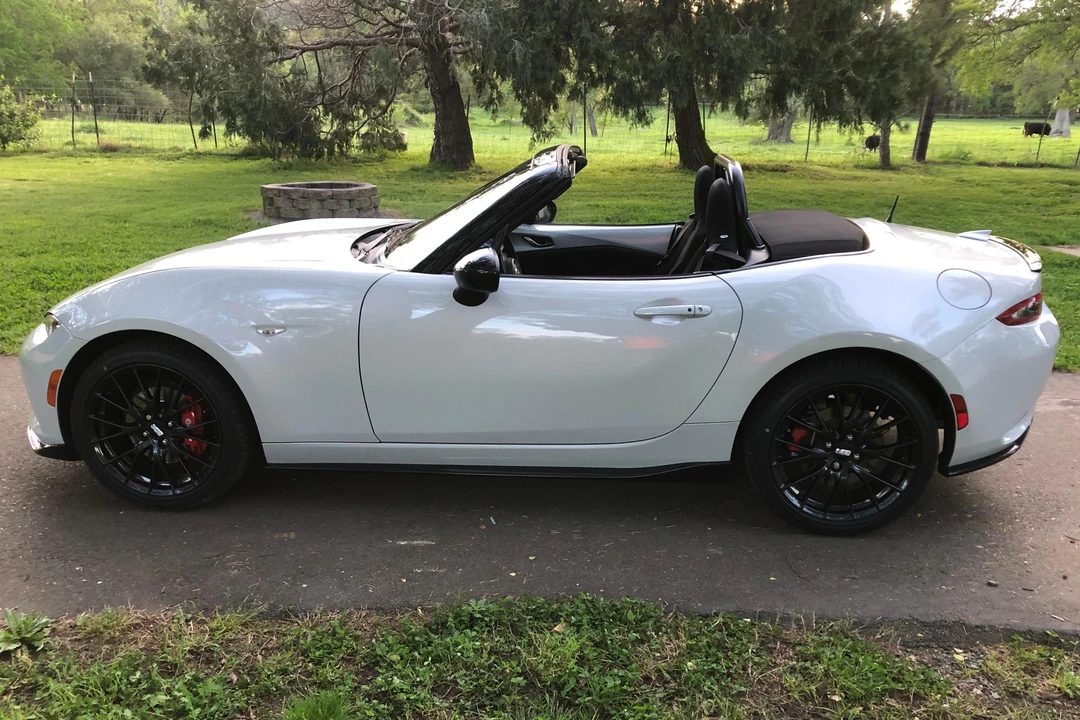 2016 Mazda ND MX-5 Miata - Image 3 of 31