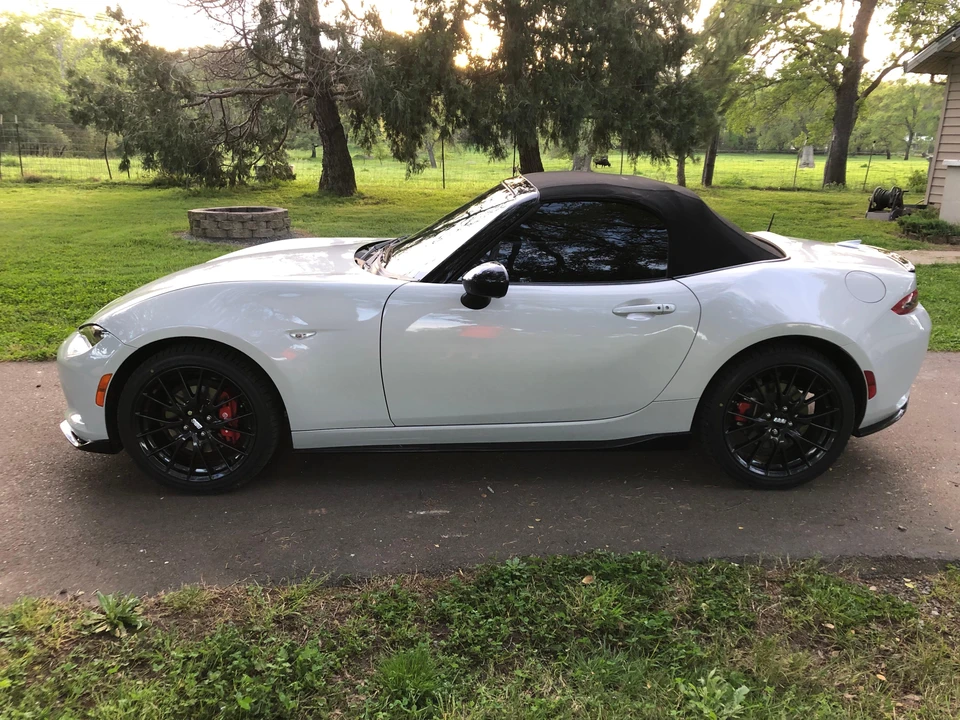 2016 Mazda ND MX-5 Miata - Image 14 of 31