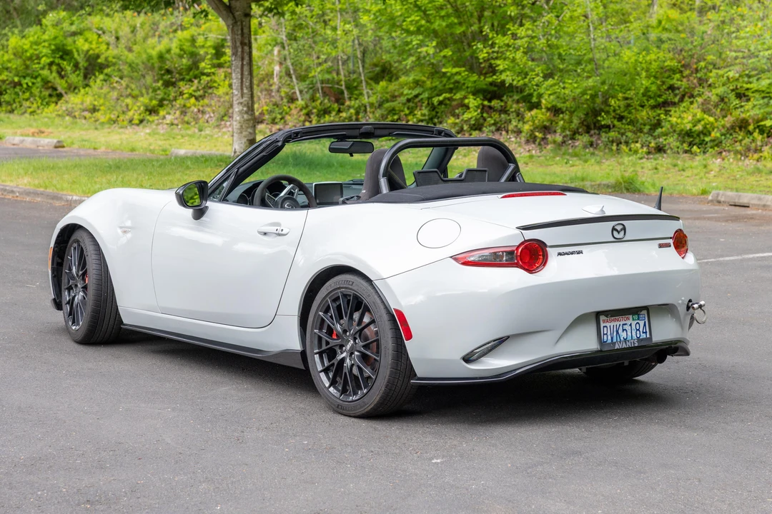 2016 Mazda ND MX-5 Miata - Image 4 of 31