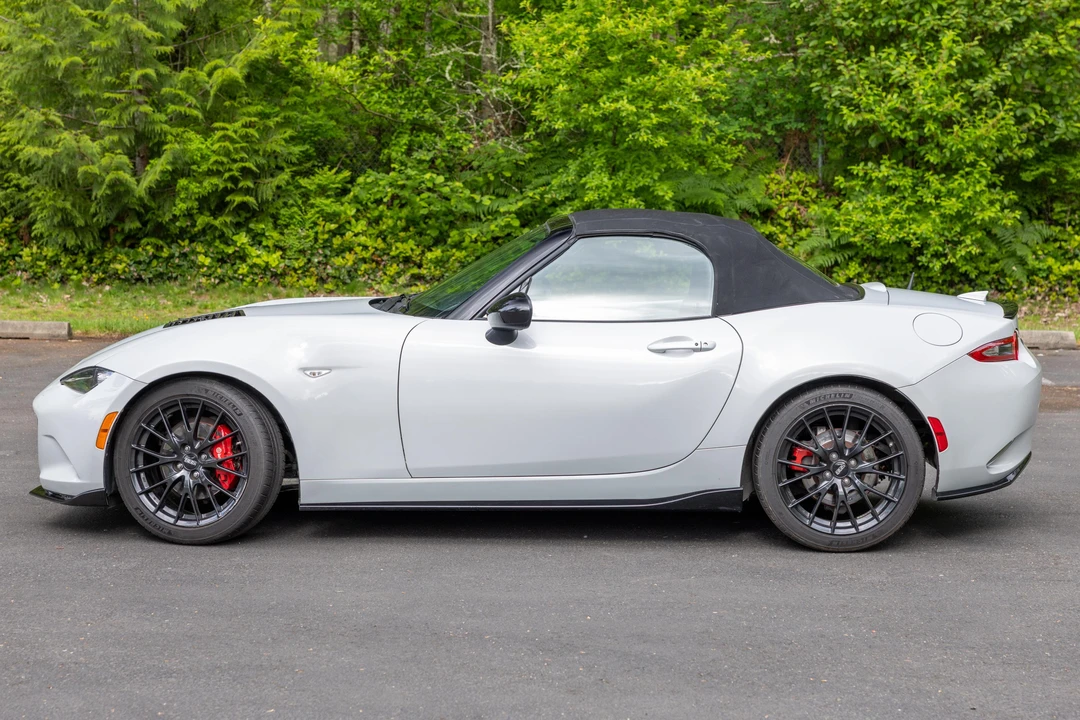 2016 Mazda ND MX-5 Miata - Image 16 of 31