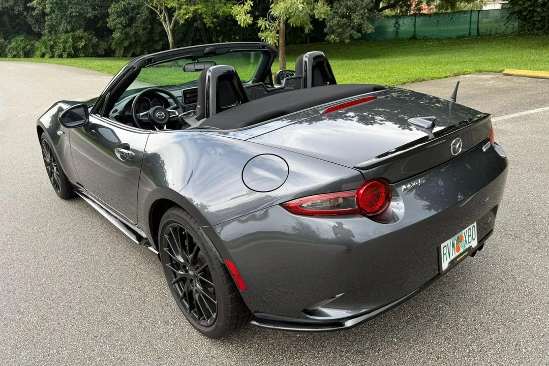 2016 Mazda ND MX-5 Miata - Image 4 of 31