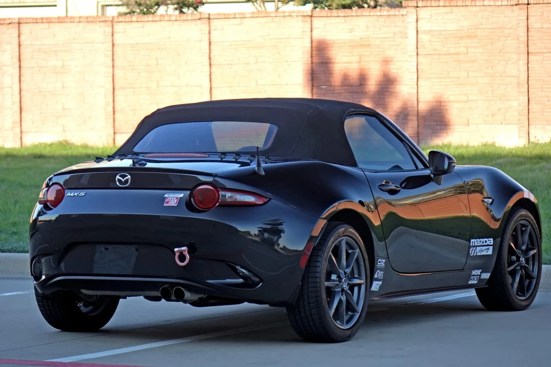 2016 Mazda ND MX-5 Miata - Image 9 of 31