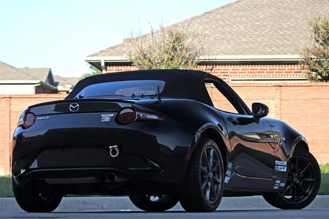 2016 Mazda ND MX-5 Miata - Image 8 of 31