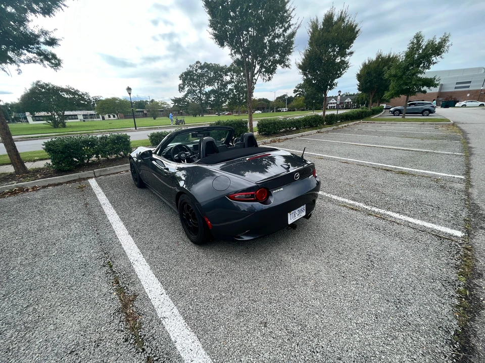 2016 Mazda ND MX-5 Miata - Image 17 of 31