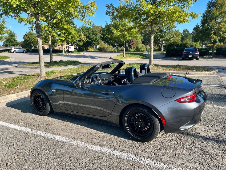 2016 Mazda ND MX-5 Miata - Image 14 of 31