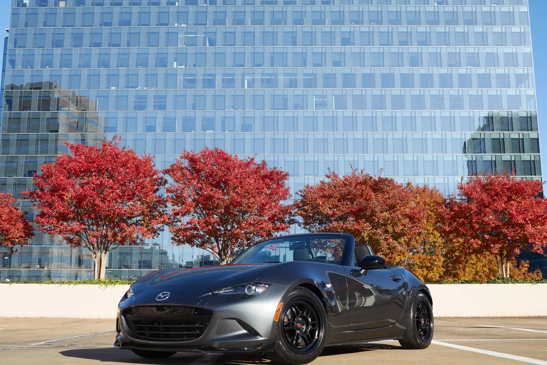 2016 Mazda ND MX-5 Miata - Image 7 of 31