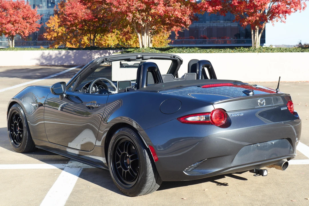 2016 Mazda ND MX-5 Miata - Image 4 of 31