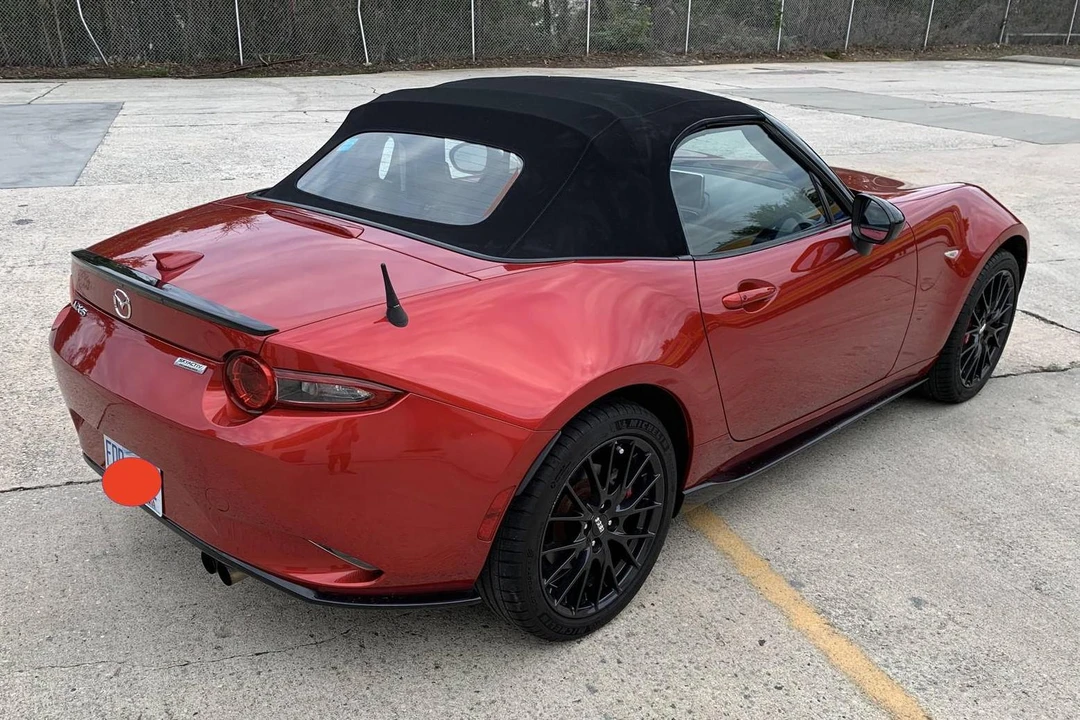 2016 Mazda ND MX-5 Miata - Image 2 of 31