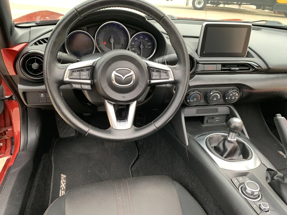 2016 Mazda ND MX-5 Miata - Image 27 of 31