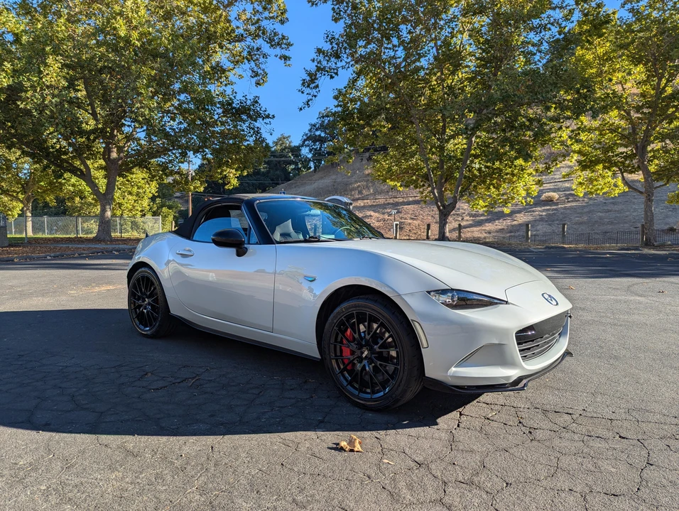 2016 Mazda ND MX-5 Miata - Image 26 of 31
