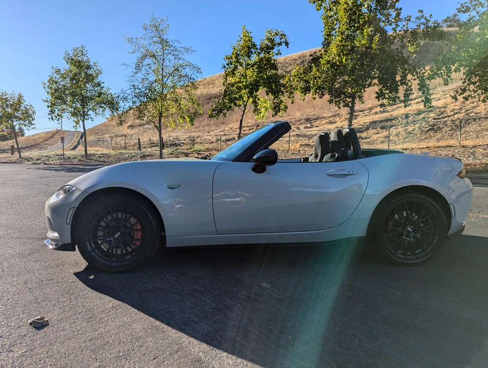 2016 Mazda ND MX-5 Miata - Image 13 of 31