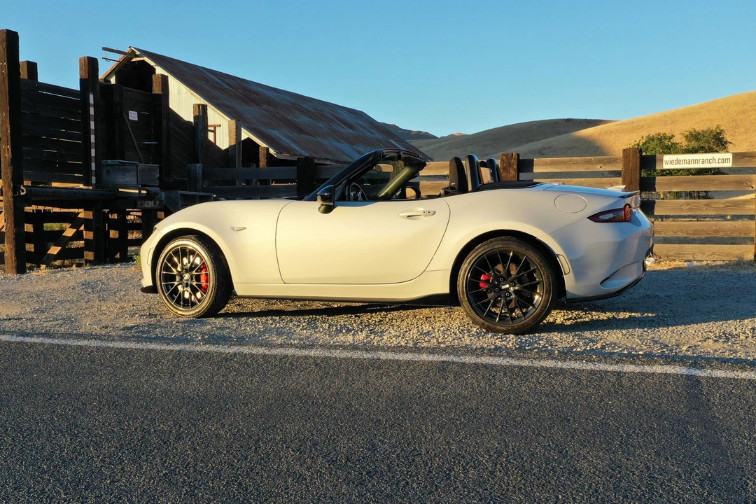 2016 Mazda ND MX-5 Miata - Image 15 of 31