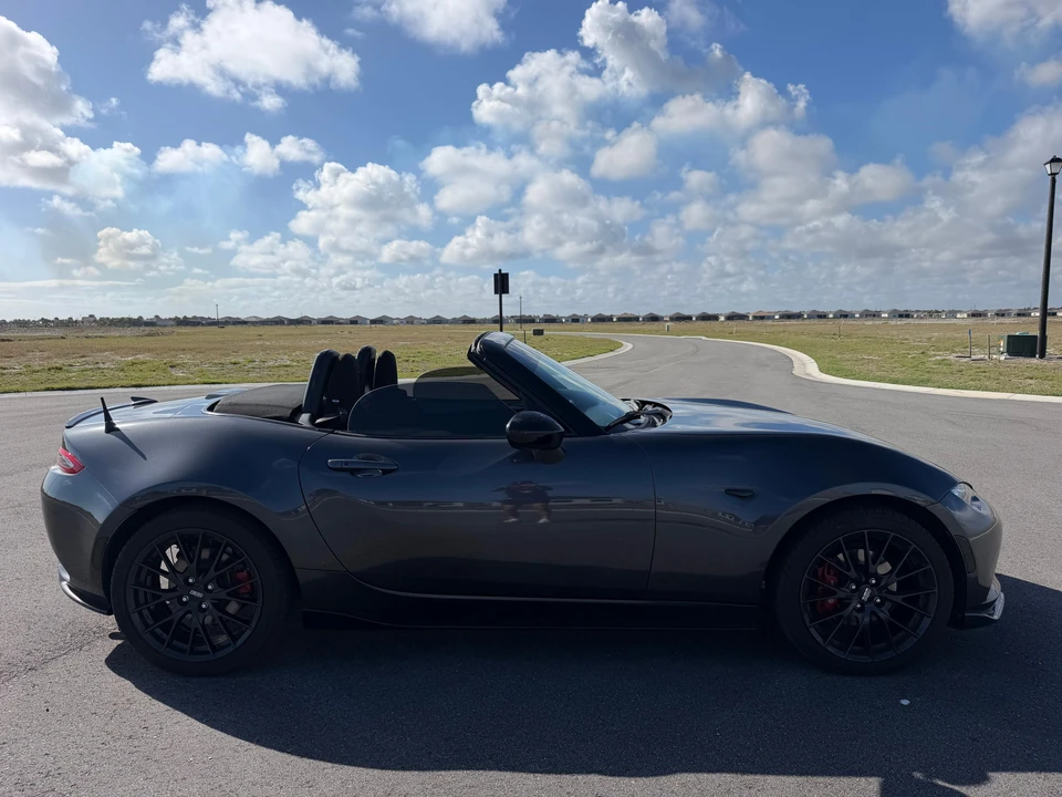 2016 Mazda ND MX-5 Miata - Image 10 of 31