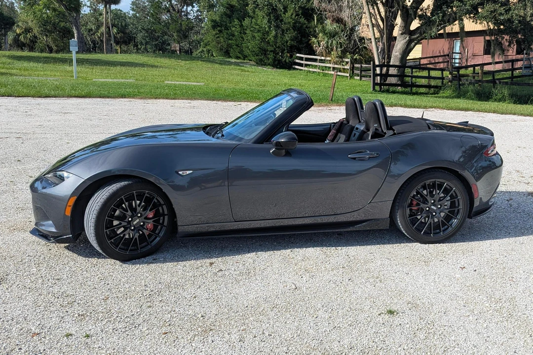 2016 Mazda ND MX-5 Miata - Image 9 of 31