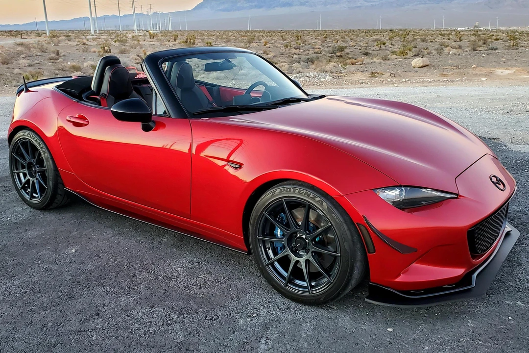 2016 Mazda ND MX-5 Miata - Image 15 of 31