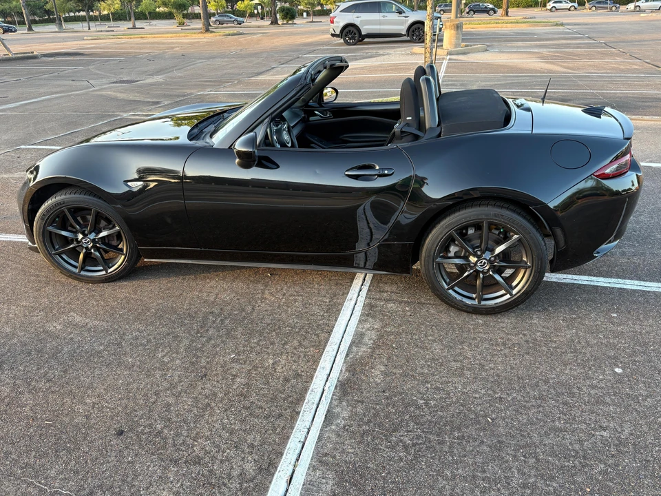 2016 Mazda ND MX-5 Miata - Image 13 of 31